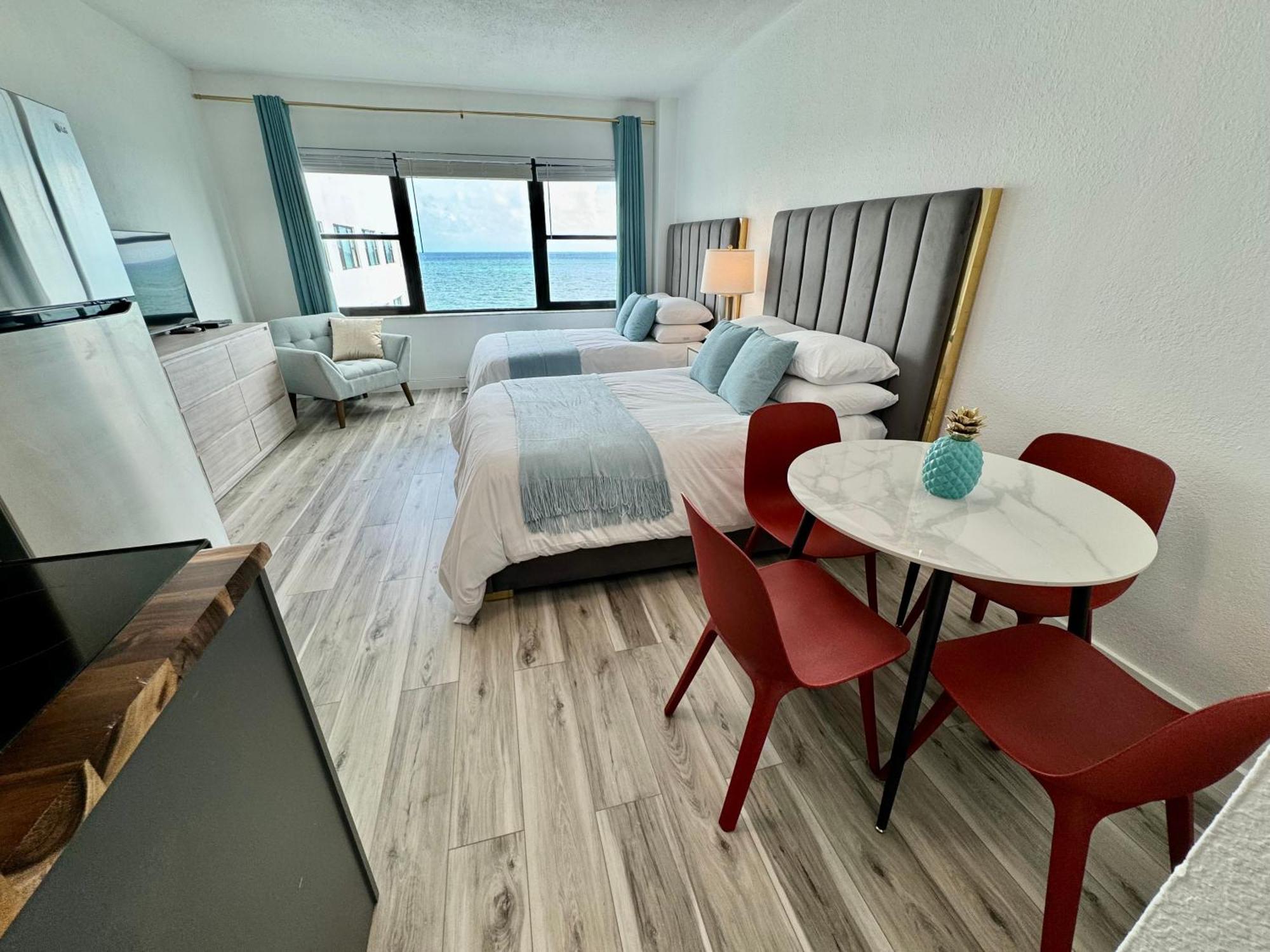 Directly On The Beach With Pool & Ocean View Miami Beach Exterior foto