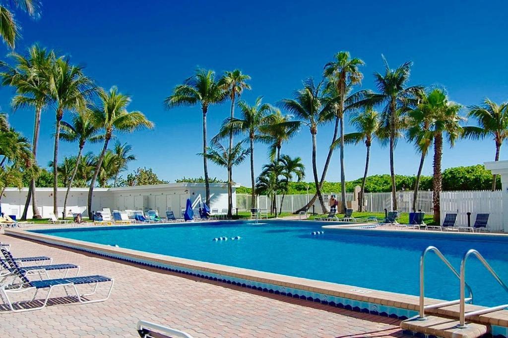 Directly On The Beach With Pool & Ocean View Miami Beach Exterior foto